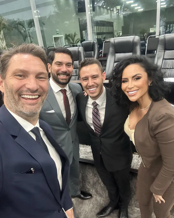 Dra. Thaís Zanetti com o Presidente da OAB/RS Leonardo Lamachia e os advogados Ivan Pareta Jr. e Matheus Vasconcelos
